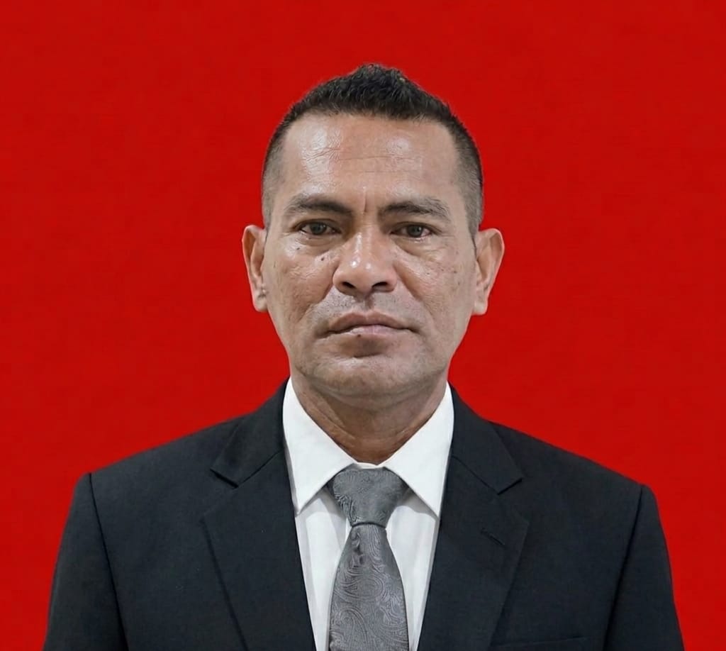 Rickoh YH. Debeturu, S.Pd.
